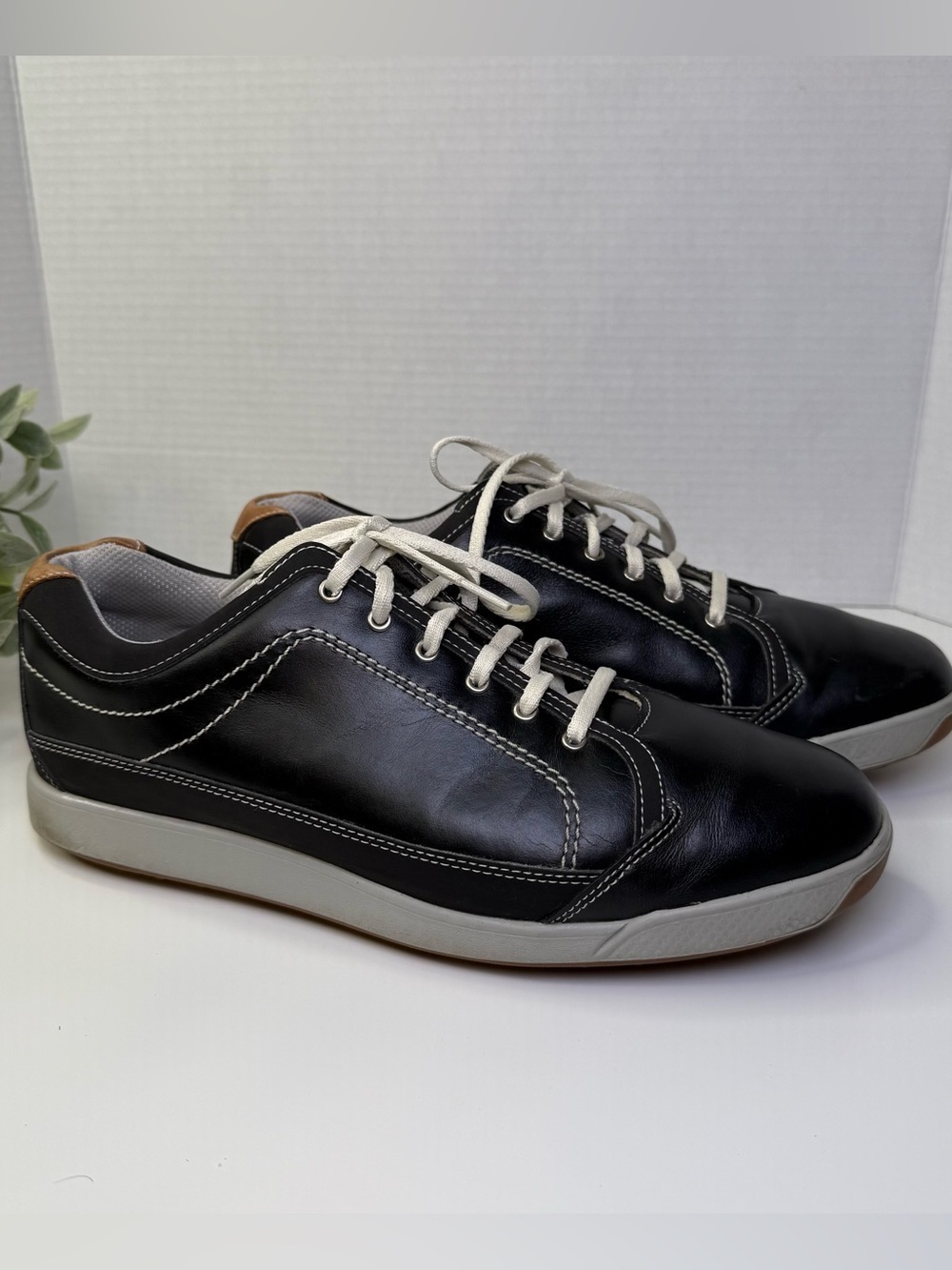 FootJoy Men's Contour Casual Spike-less Leather Golf Shoes Black Size 10M